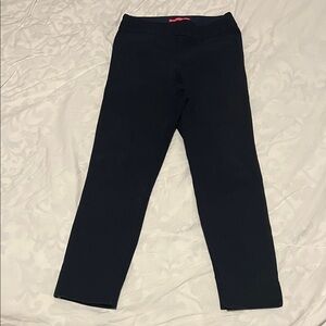 Lilly Pulitzer Stylish Navy color stretchy pants